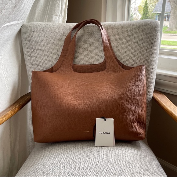 Cuyana Handbags - Cuyana System Tote
